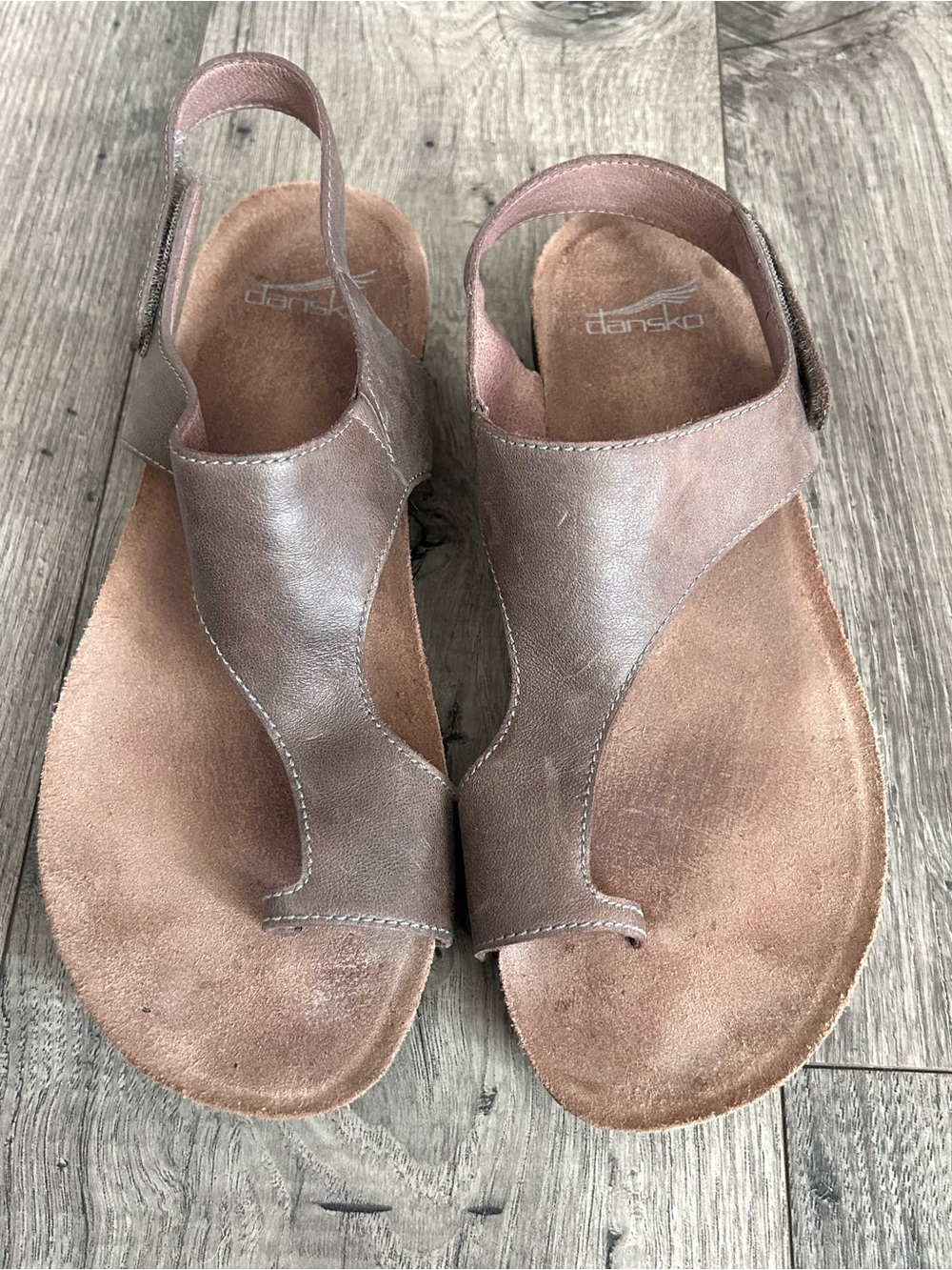 Dansko Reece Leather SandalWaxy Burnished Stone Size 39